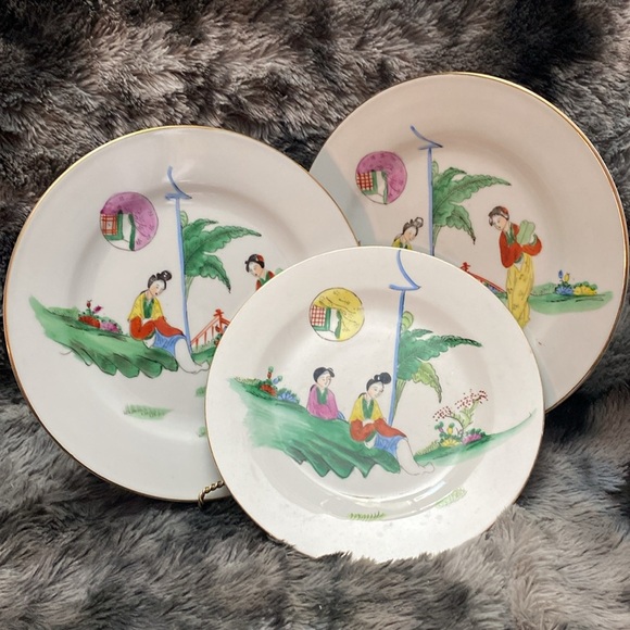 3 Antique Chinese Hand painted porcelain plates - Picture 14 of 16